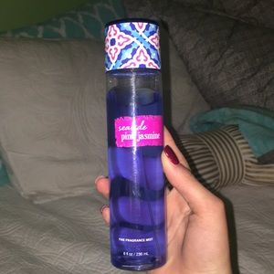 2 Bath and Body Works perfumes!!